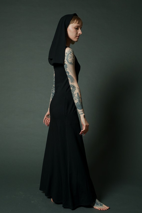 fitted lace wedding dress Unforgotten main image 1