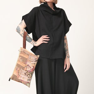 Loose Oversize Black Cotton Top image 7