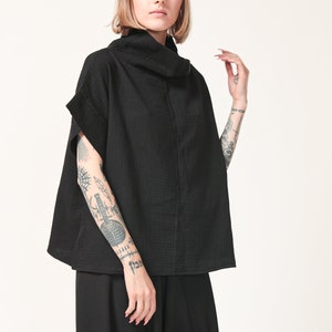 Loose Oversize Black Cotton Top image 4