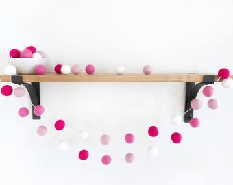 Felt Ball Garland for Valentines Day, Pom Pom Garland, Banner, Party Decor Shades of Pink