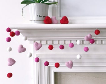 Sweet Hearts Valentines Day Felt Ball Garland