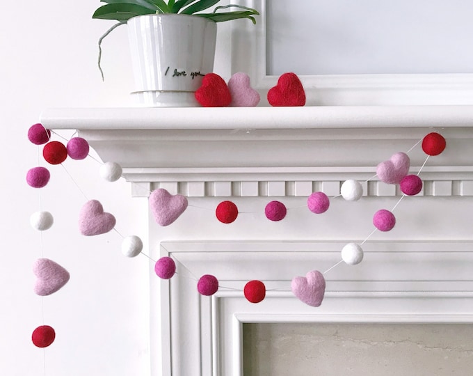 Featured listing image: Sweet Hearts Valentines Day Felt Ball Garland