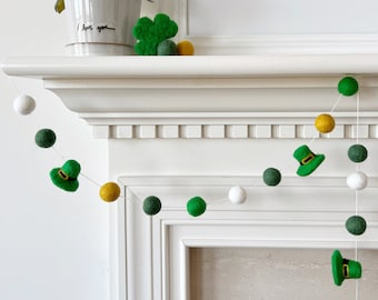 Lucky Leprechaun Saint Patrick's Day Felt Ball Garland, Green Leprechaun Hat Pom Pom Garland