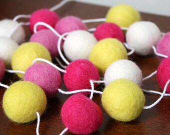 Pink Lemonade Summer Garland, Pink Yellow Baby Shower Decoration, Felt Ball Garland, Summer Party Decor, Girl Birthday Party Banner