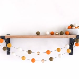 Metallic Pumpkin Spice Felt Ball Garland, Fall Decor, Orange and Gold Pom Pom Garland, Autumn Decoration, Thanksgiving Felt Ball Bunting