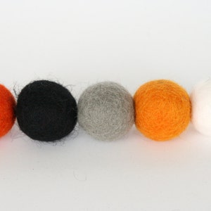 Halloween Garland, Orange Grey and Black Felt Ball Garland, Ghost and Pumpkin Pom Pom Garland, Halloween Banner, Halloween Party Decor image 7