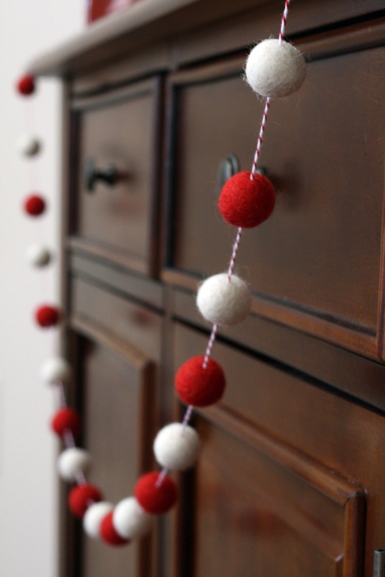 Christmas Tree Garland, Christmas Felt Ball Garland, Holiday Pom Pom Garland, Banner, Red and White Felt Garland image 4