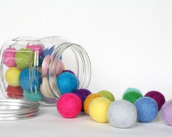 3 cm Wool Felt Balls - Pick Your Own Colors