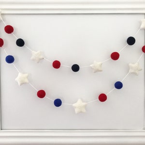 Estrellas 4 de julio Garland, Felt Ball Garland, 4 de julio Garland, Pom Pom Garland, Anerican Banner, Decoración de fiesta del 4 de julio imagen 7