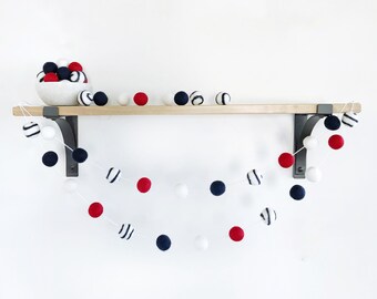 Patriotic 4th of July Felt Ball Garland, Independence Day Pom Pom Garland