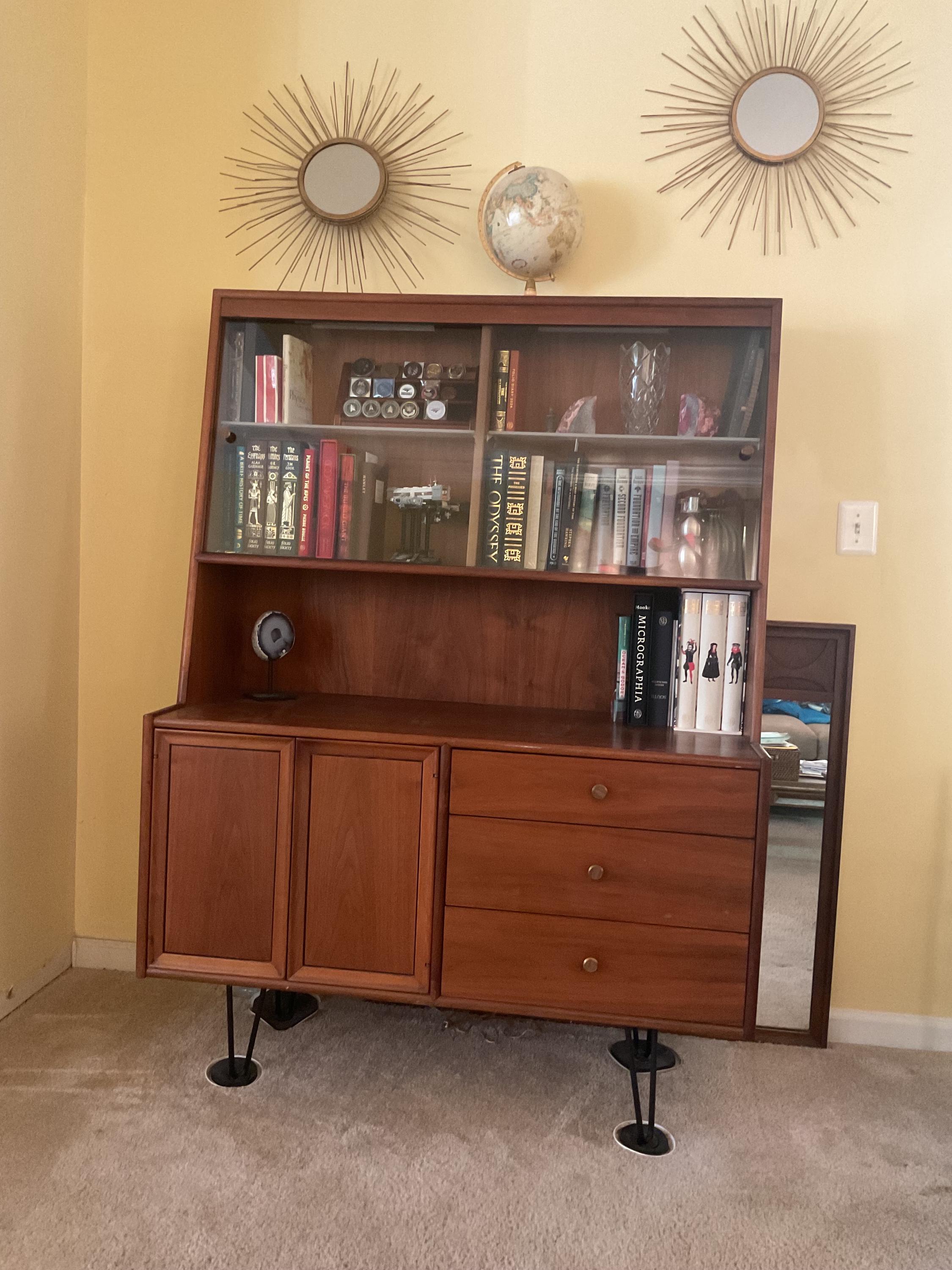 Drexel China Hutch - Etsy Drexel China Hutch - Etsy