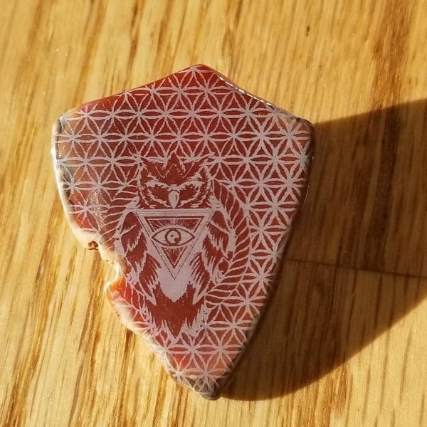 Laser Engraved Sacred Geometry Owl Agate Slice