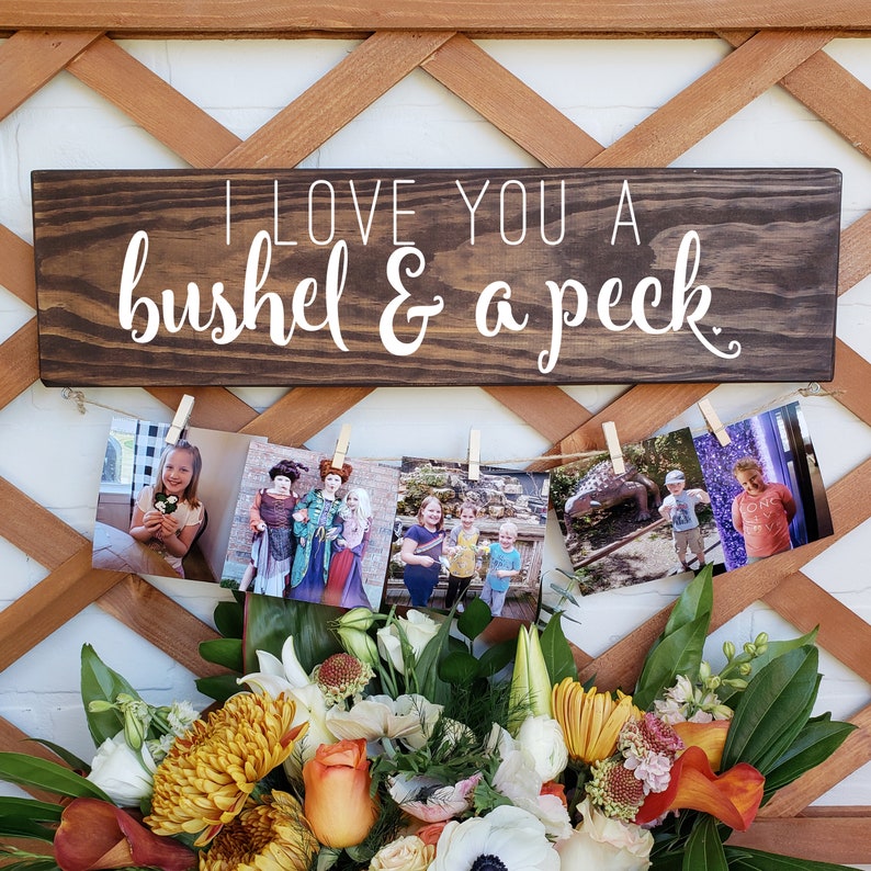 Grandparent Gift Bushel and a Peck Photo Display Board Picture Display Mother/'s Day Personalized Gift