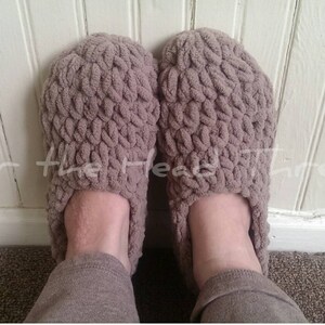Oh tellement peluche ! Chaussons, modèle de chaussons au crochet, fil épais pour couverture, maison Hygge pour débutants (fichier PDF)