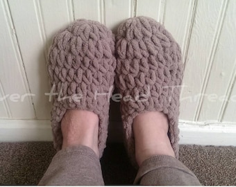 Oh So Plush! House Slippers, Crochet Slipper Pattern, Chunky Blanket Yarn, Beginner Hygge Home (PDF File)