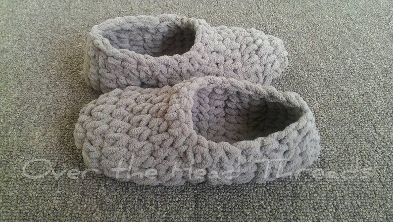 Oh So Plush House Slippers, blanket yarn, Crochet, slipper pattern, simple, beginner, chunky yarn, soft, cozy, quick, hygge, easy, pdf file image 4