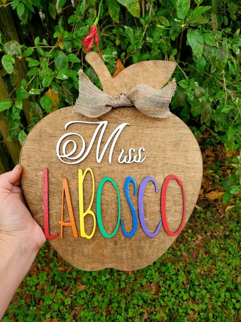 Teacher GiftTeacher apple signTeacher appreciationApple Teacher signTeacher desk signTeacher GiftTeacher Name SignTeacher best seller