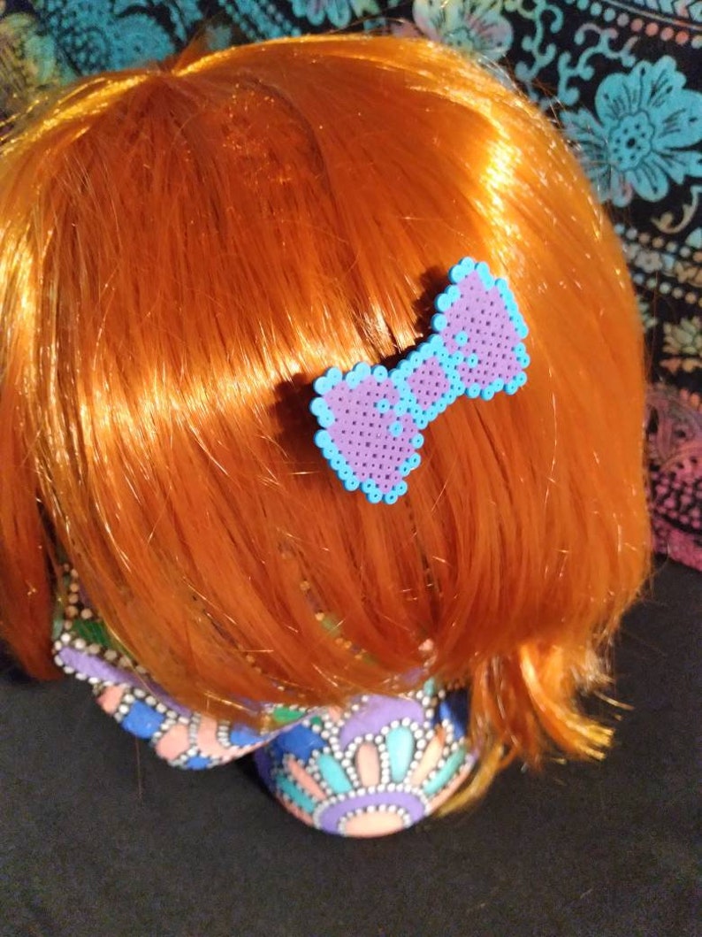Mini perler bead craft hair accessory colorful cute kawaii cosplay geeky fashion ribbon kandi Pixel Art 8bit Bow hairclip you choose color