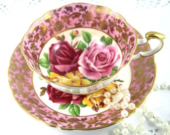RESEREVED for 24 h!!!!!!!!Paragon;  Gorgeous, Cabinet Duo, Large Triple Color Roses,  Pink Gilded Borders, Bone English China made in 1960s