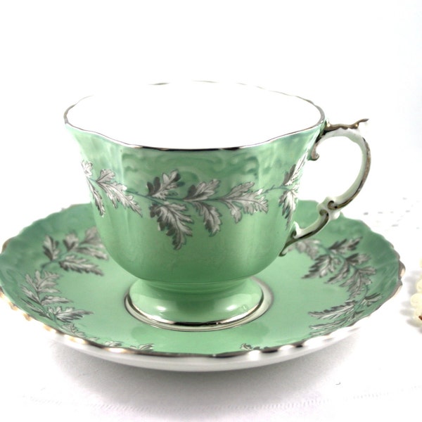 Aynsley, Quatrefoil Set, Leaf Silver Design, Pastel Green Raised Borders, Silver Rims, Bone English China made in 1960s