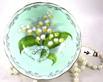 Belle tasse à thé orpheline DW Paragon, thème À la mariée, motif muguet, bords argentés, porcelaine anglaise fabriquée dans les années 50