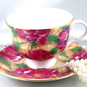 Royal Grafton Footed Duo, Padrão Floral, Aros Dourados, Bone English China feito na década de 1970