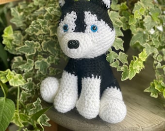 Husky inspired crocheted plush/stuffed toy