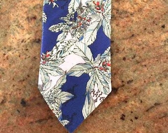 Imprimé Liberty Coloris floral bleu et rose ~ cravate homme ~ cravate homme ~ cravate homme ~ tenue de mariage ~ cravate mariage
