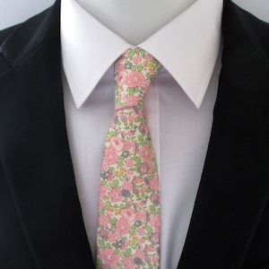 made in Liberty of London Stoff maßgeschneiderte Herren Krawatte gemacht in Pink Floral Liberty Print - floral tie/ Krawatte/ Herren Krawatte