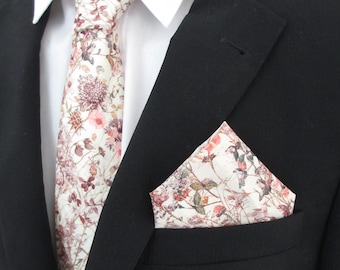 &quot;Liberty of London Stoff Krawatte &quot;&quot;Wild Flowers&quot;&quot; handgefertigt ~ Hochzeit Krawatte / Krawatte / Krawatte / Cravat / Corbata.&quot;