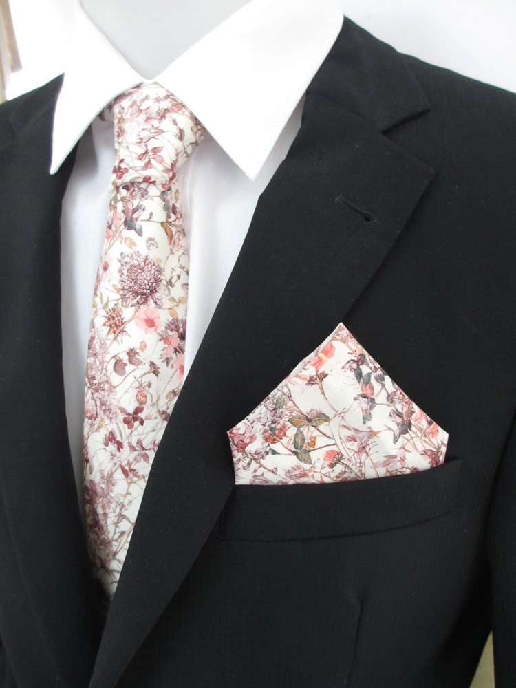 Liberty of London fabric   handmade necktie in  "Wild Flowers " Pink and blush colourway ~ wedding  tie / necktie /  tie / cravat /corbata