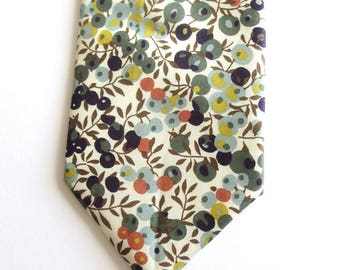 Liberty of London  handmade Men's Tie  made in   "WiltshireBerries" -  autumnal colours ~  floral tie / necktie / mens tie ~ autumn colours