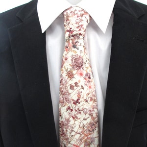 Cravate faite main en tissu Liberty of London Fleurs sauvages Rose et blush cravate de mariage / cravate / cravate / cravate / corbata image 4