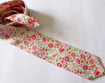 Cravate pour hommes Liberty of London à imprimé floral Liberty « D'Anglo » rose et vert - Cravate à fleurs / Cravate / Cravate pour homme