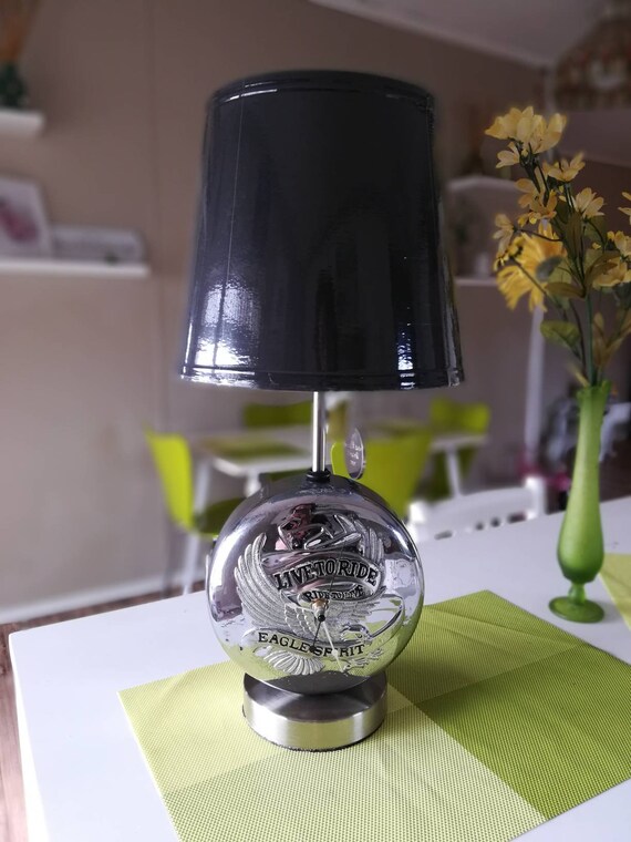 Harley Davidson Art Glass Table Lamp 