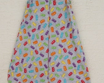 Size 9-12 months size gummie bears print cotton knit   sack