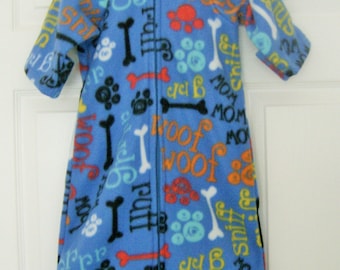 Size 12 - 18 months Child's fleece doggy print hooded bunting