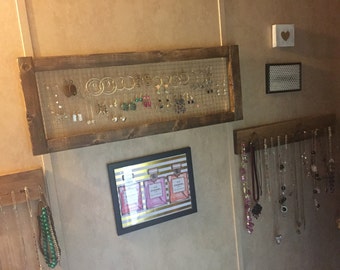 Jewelry organizers necklace and earring display set