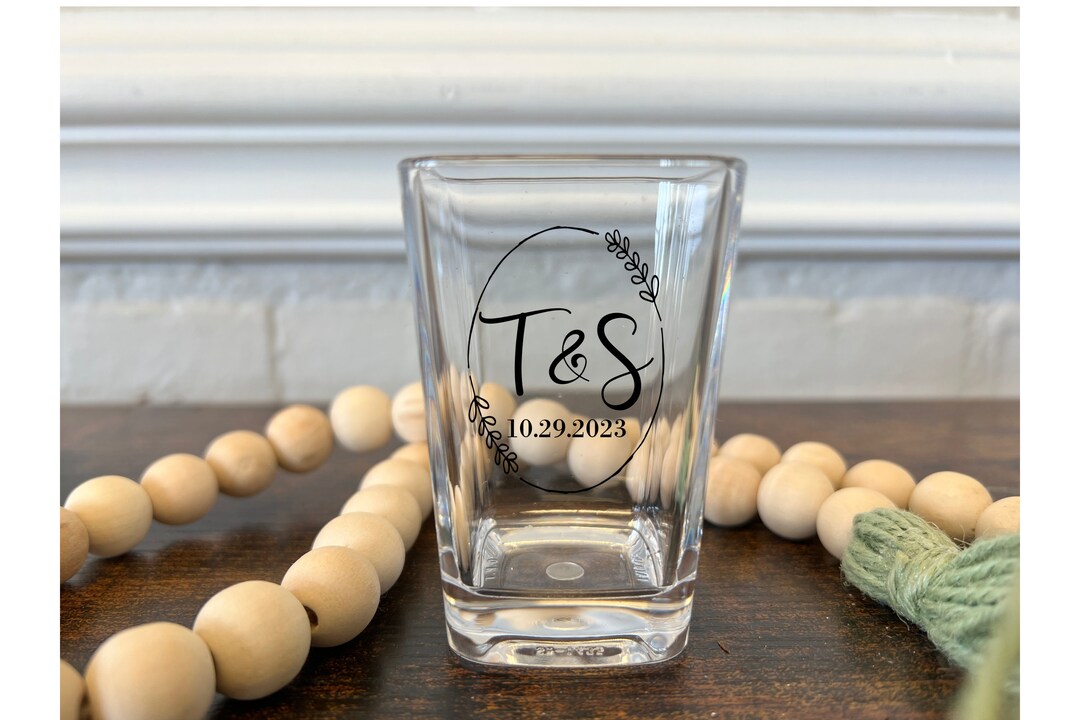 Bulk Wedding Favors, Personalized Shot Glasses, Custom Plastic Shot