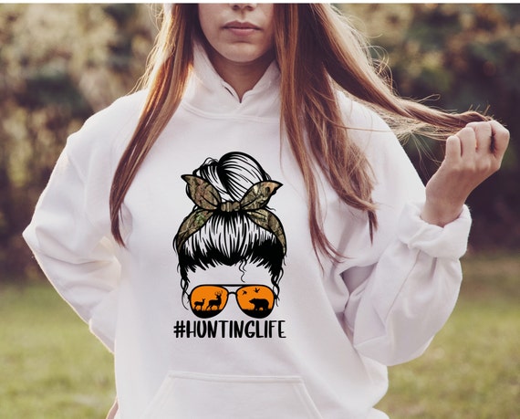 Hunter's Wife Funny Hunting Shirt T-Shirt Hunter's Wife Funny Hunting Shirt T-Shirt