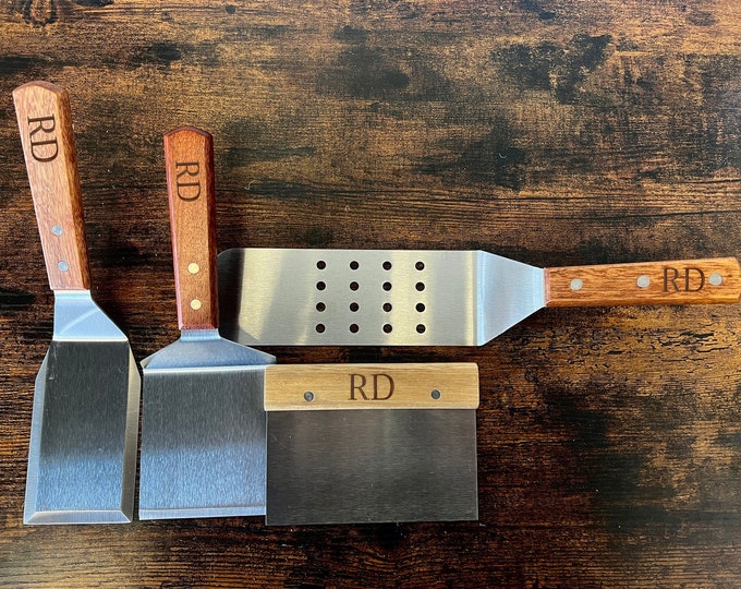 Personalized Grill Set, Engraved Flat Top Griddle Tool, Custom Grill Tool- Grill Gift, BBQ Grill Tools, Personalized BBQ Tool, Griddle