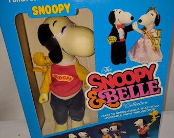 VINTAGE Peanuts 1965 Knickerbocker 1580 Snoopy & Bell Kollektion Gelenk Mode Poseable Anzieh Puppe mit Spielzeug w Woodstock Haustier NEU