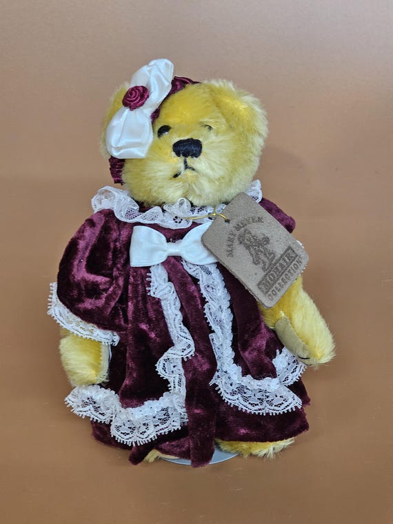 Vtg Vintage Artist Bear Mary Meyer Mohair Collection  display picture 1
