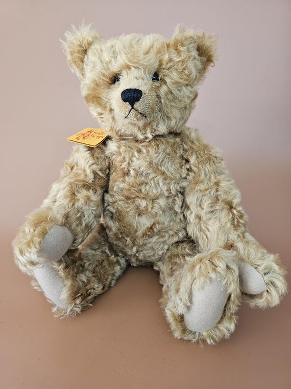VINTAGE Vtg Artist Bear Stier Kathleen Wallace rudy 19 Wavy Gold Mohair Jointed Teddy Bear Designer High End Collectible Toy NEW Old Stk Etsy UK