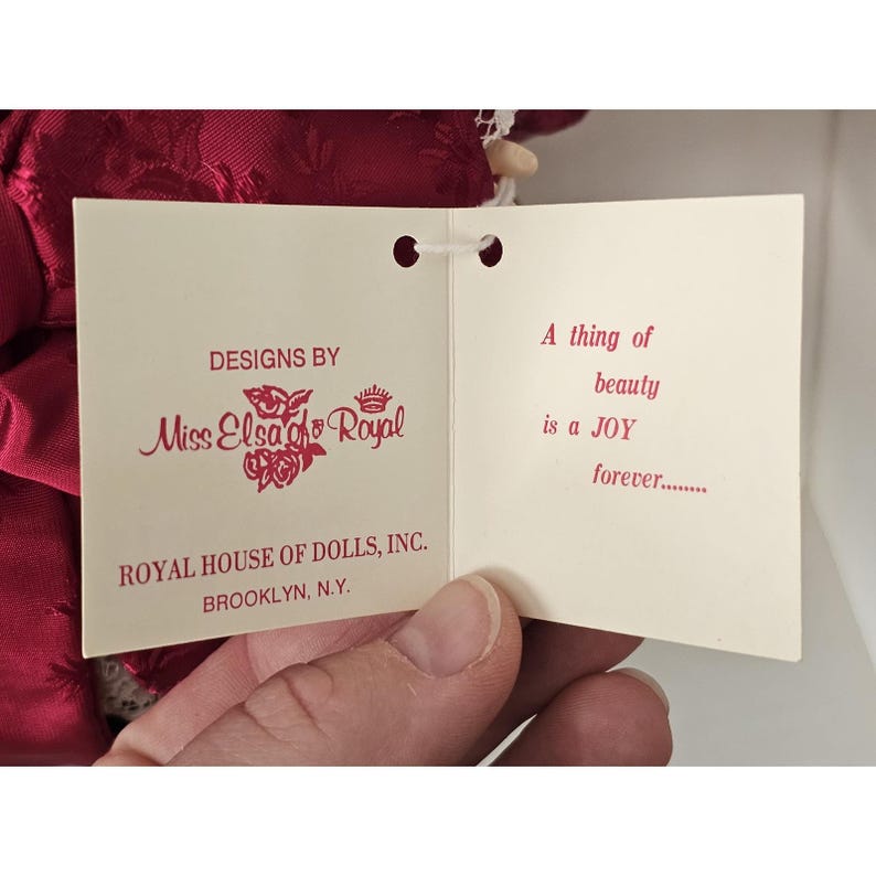 Royal Masterpiece Miss Elsa 18" Fashion Display Lady Doll Red Gown R83‑1715 NOS image 6