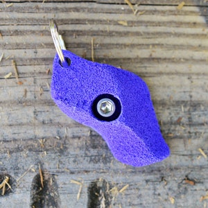 Rock Climbing Keychain V2 image 4