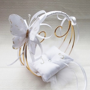 Customizable BUTTERFLY wedding ring holder, gold or silver