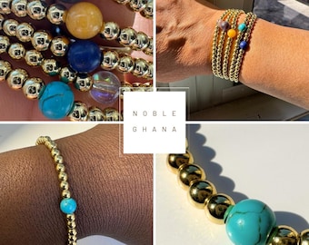 Pulsera de piedra natal con cuentas rellenas de oro