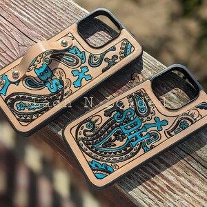 Professional's Choice Leather Cell Phone Case- Black/White Paisley main image 1