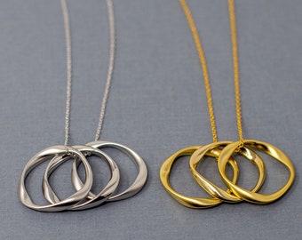 Tri Circle Necklace, Ring, Ring Necklace, Modern Necklace, Delicate Jewelry, Dainty Necklace, Circle Charm, Jewelry, Necklace, Gold, Silver